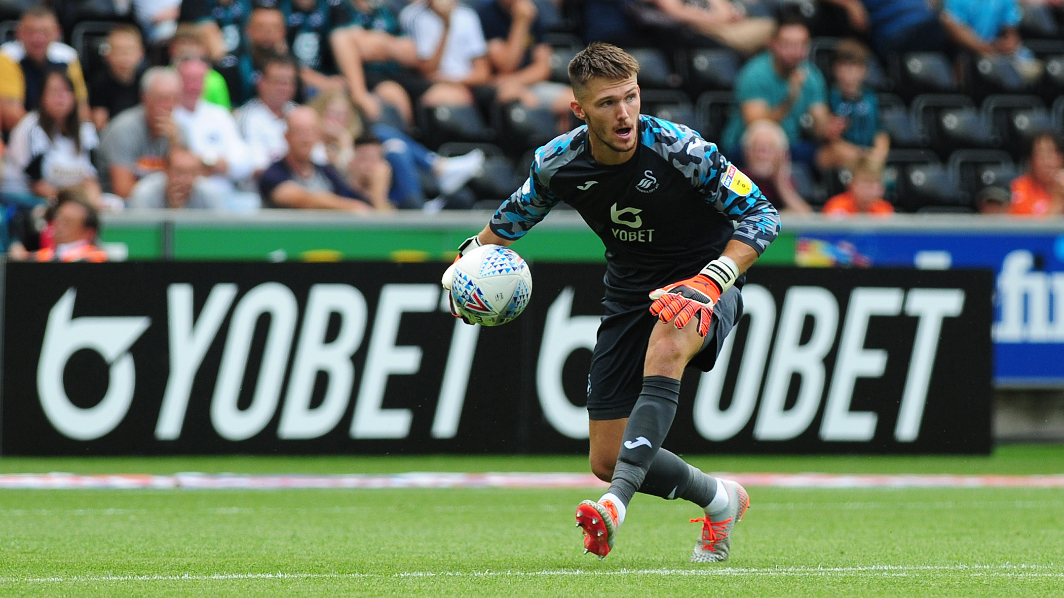 Freddie Woodman relishing competition Swansea
